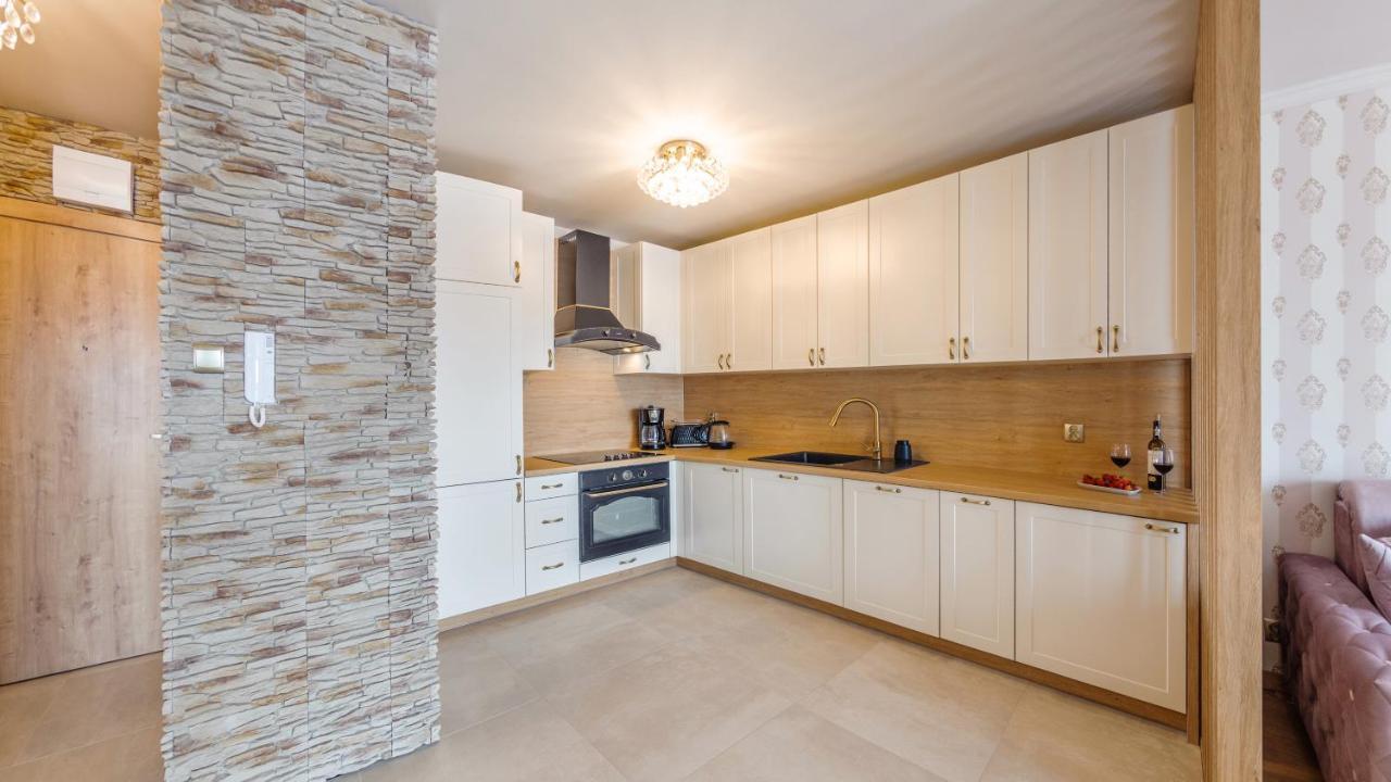 Apartament Z 1 Sypialnia Retro Deluxe 60 F Perlowa Przystan - Holiday City Колобжег Экстерьер фото
