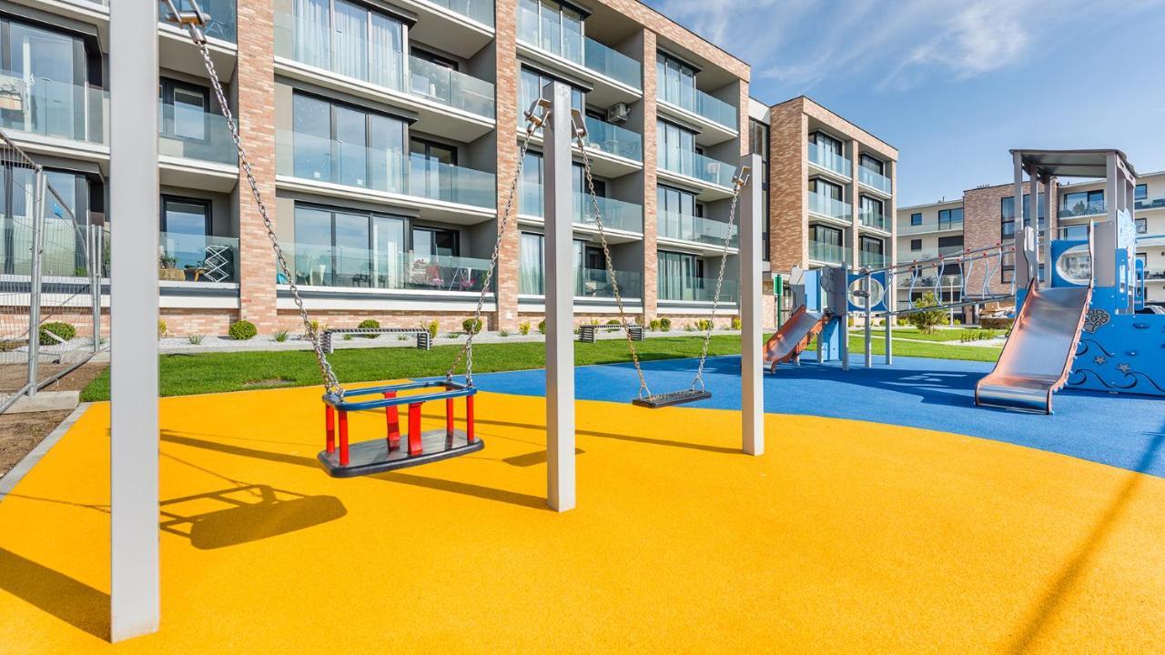 Apartament Z 1 Sypialnia Retro Deluxe 60 F Perlowa Przystan - Holiday City Колобжег Экстерьер фото